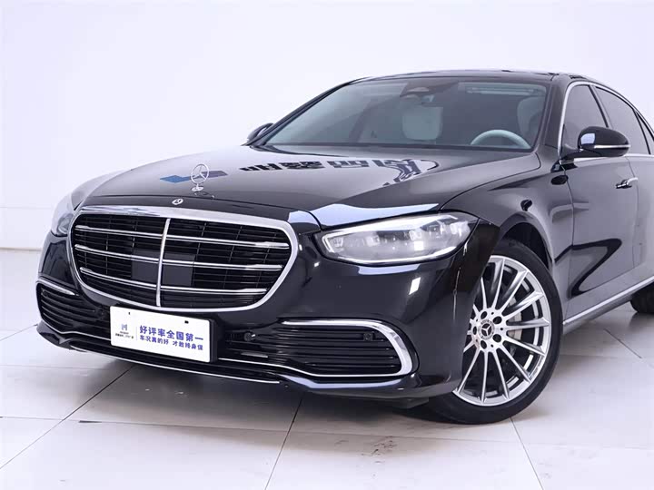 Фото 3 - Mercedes-Benz S-Class