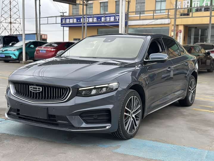 Фото 1 - Geely Preface