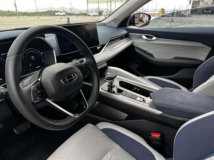 Фото 5 - Geely Preface