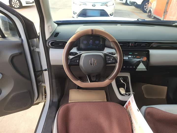 Фото 10 - Leapmotor T03