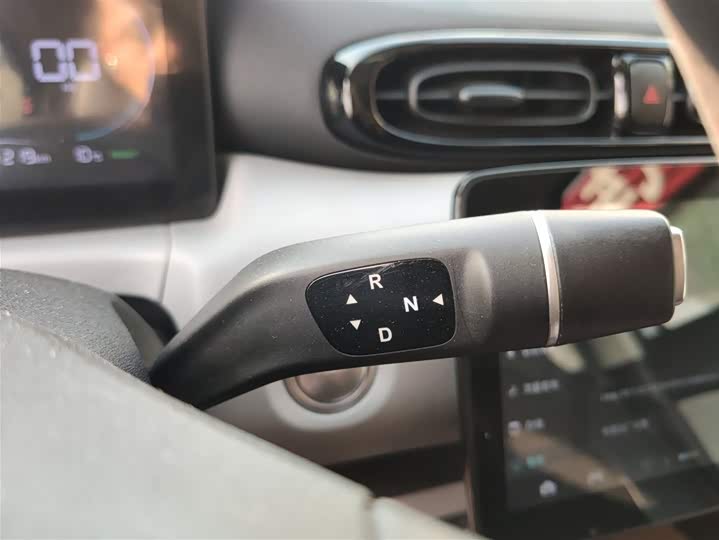 Фото 13 - Leapmotor T03