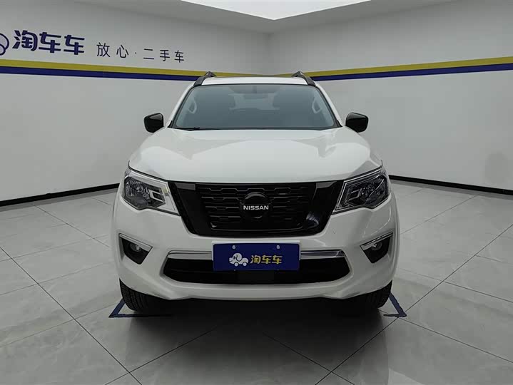 Фото 2 - Nissan Terra