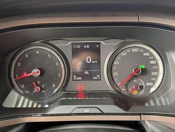 Фото 5 - Volkswagen Tharu