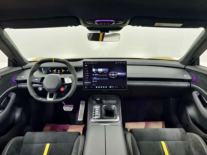 Фото 13 - Xiaomi SU7 Ultra