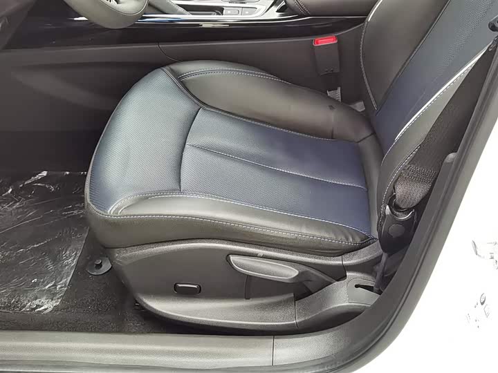 Фото 20 - Buick Velite 6