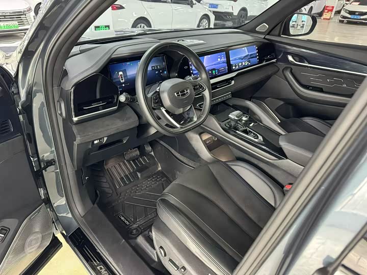 Фото 7 - Geely Monjaro