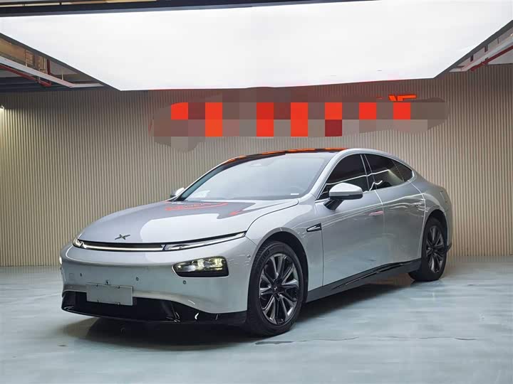 Фото 2 - XPeng P7