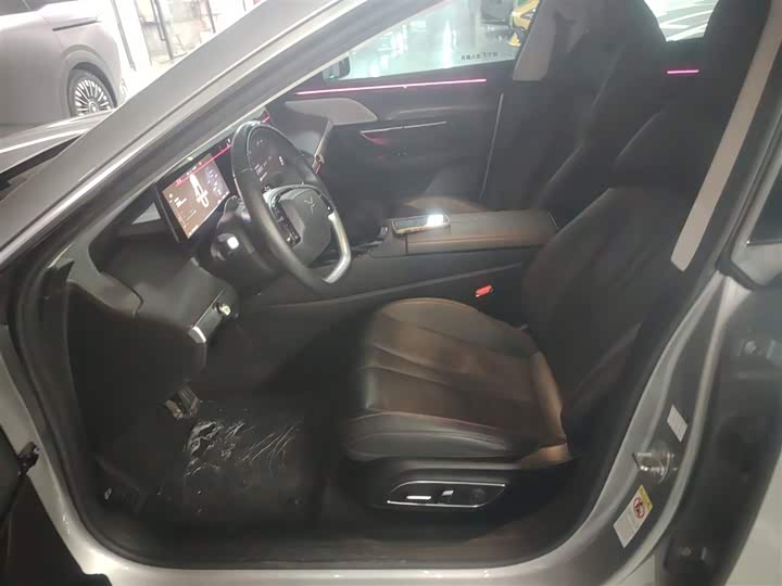 Фото 7 - XPeng P7