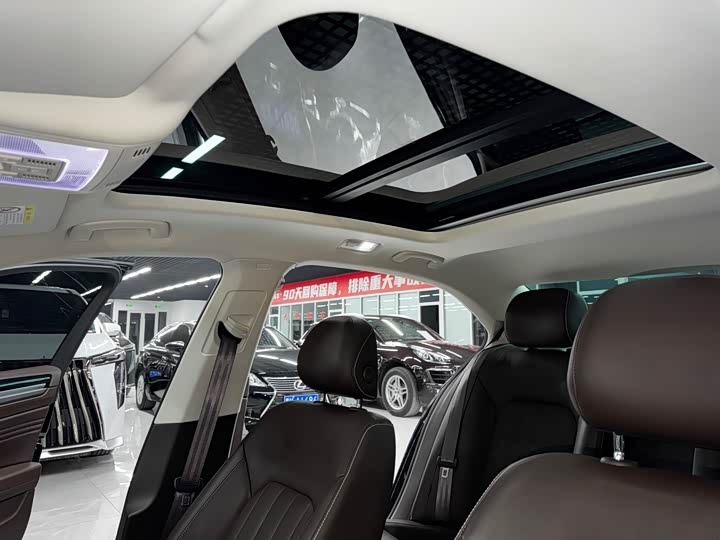 Фото 19 - Volkswagen Phideon