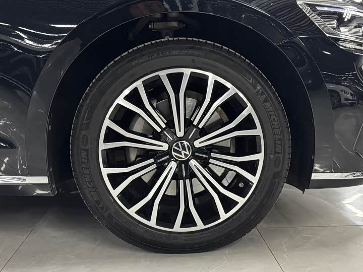 Фото 6 - Volkswagen Phideon