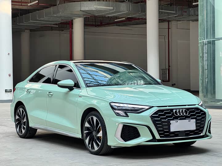 Фото 1 - Audi A3