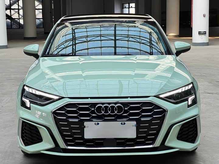 Фото 2 - Audi A3