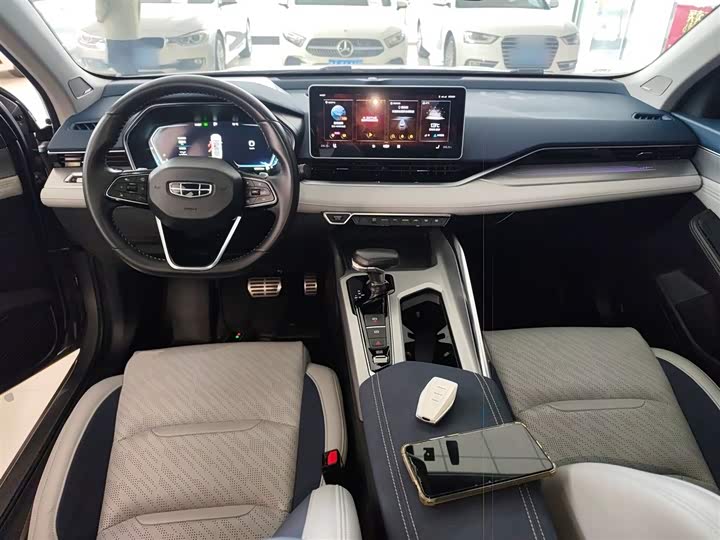 Фото 10 - Geely Preface