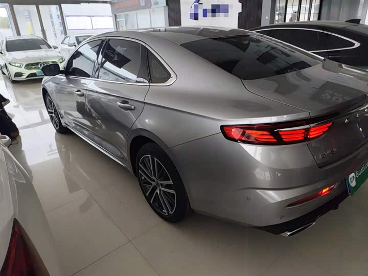 Фото 5 - Geely Preface