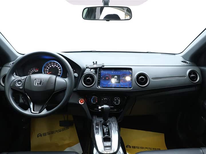 Фото 15 - Honda XR-V