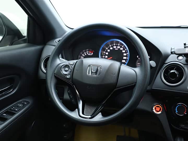 Фото 16 - Honda XR-V