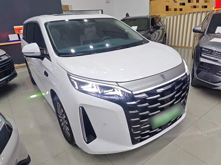 Фото 4 - BYD Xia