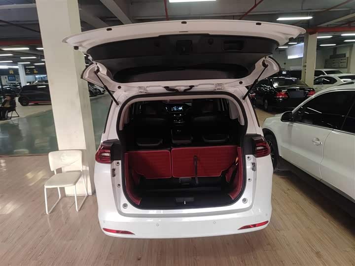 Фото 9 - GAC Trumpchi M6