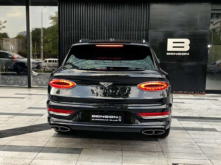 Фото 4 - Bentley Bentayga Hybrid