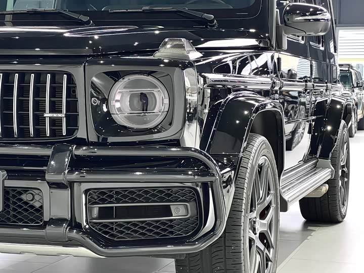 Фото 12 - Mercedes-Benz G-Class AMG