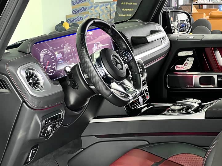 Фото 20 - Mercedes-Benz G-Class AMG