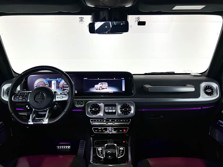 Фото 28 - Mercedes-Benz G-Class AMG