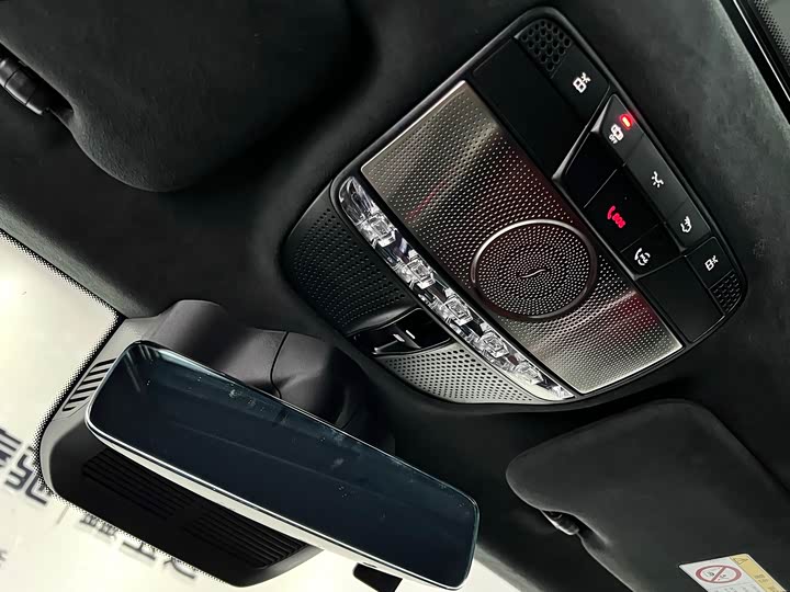 Фото 29 - Mercedes-Benz G-Class AMG