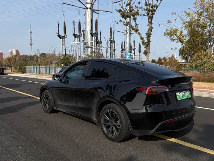 Фото 5 - Tesla Model Y