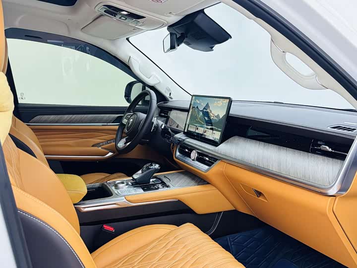 Фото 14 - Tank 500