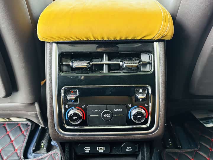 Фото 18 - Tank 500