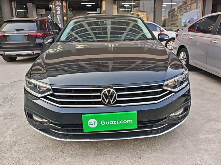 Фото 3 - Volkswagen Magotan