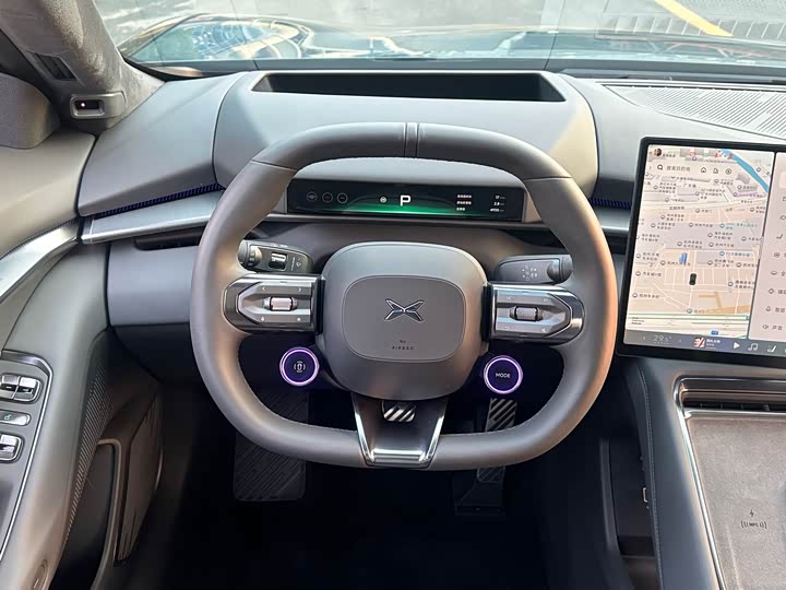 Фото 16 - XPeng P7