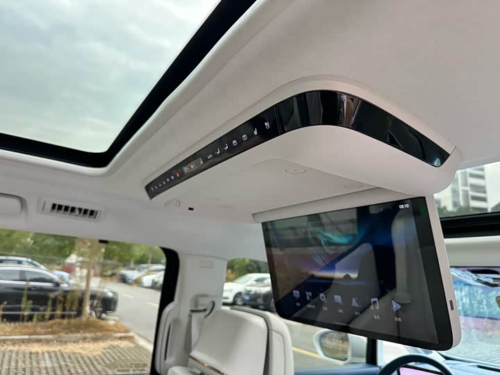 Фото 17 - Buick GL8 Hybrid