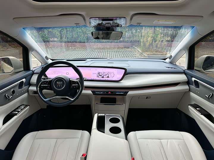 Фото 20 - Buick GL8 Hybrid