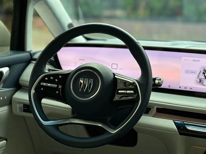 Фото 27 - Buick GL8 Hybrid