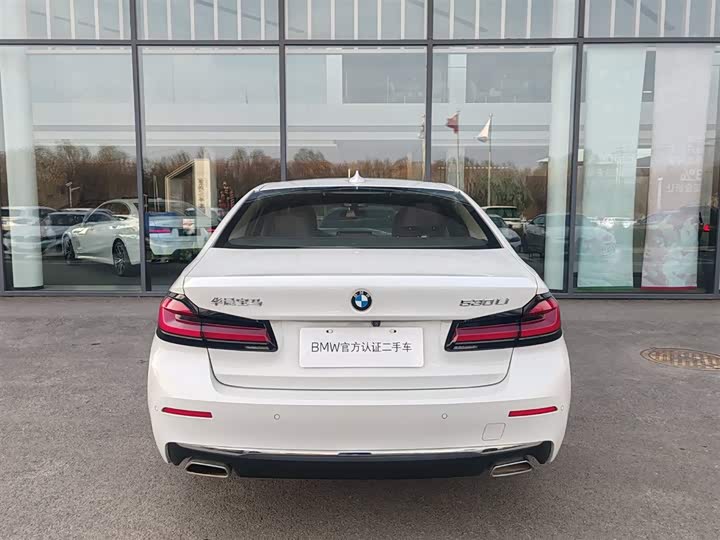 Фото 4 - BMW 5 Series