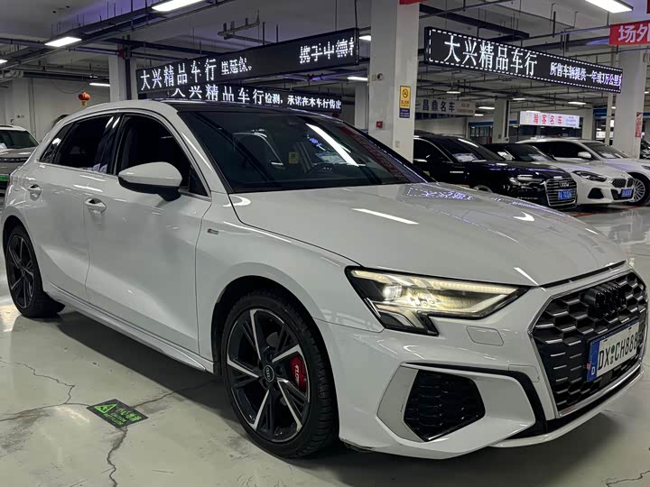 Фото 3 - Audi A3