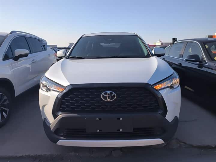 Фото 3 - Toyota Corolla Cross