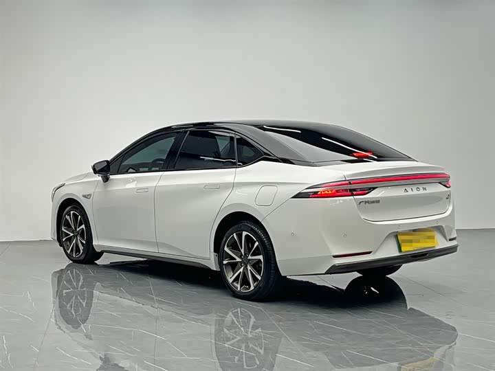 Фото 4 - GAC Aion S Plus