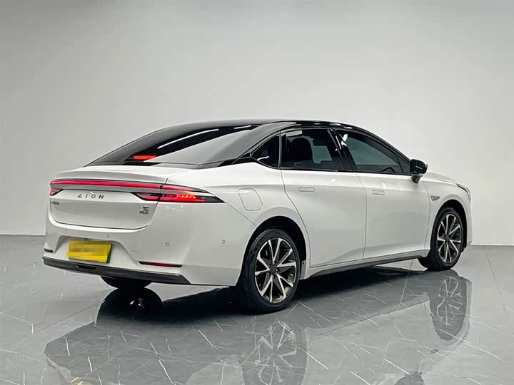 Фото 6 - GAC Aion S Plus