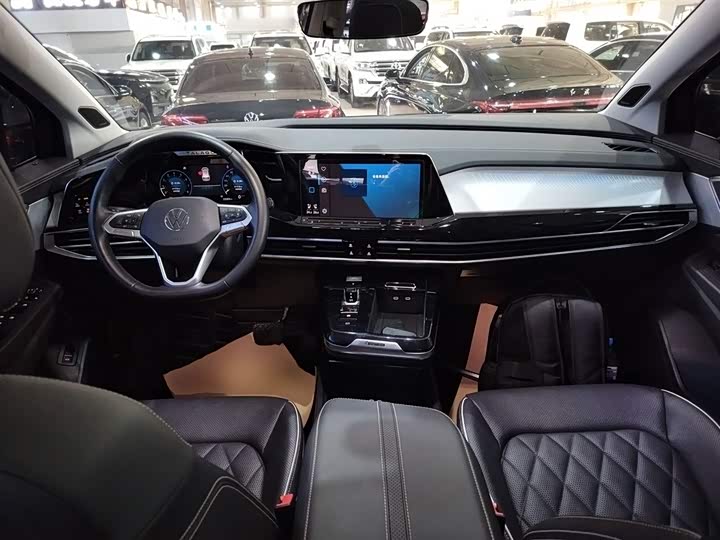 Фото 12 - Volkswagen Talagon