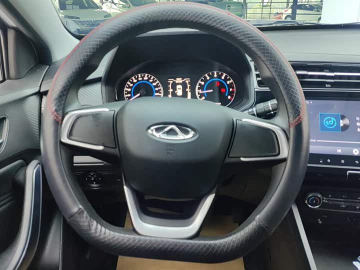 Фото 15 - Chery Tiggo 3x