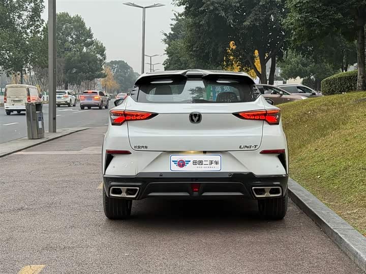 Фото 5 - Changan UNI-T