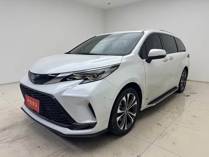 Фото 1 - Toyota Granvia