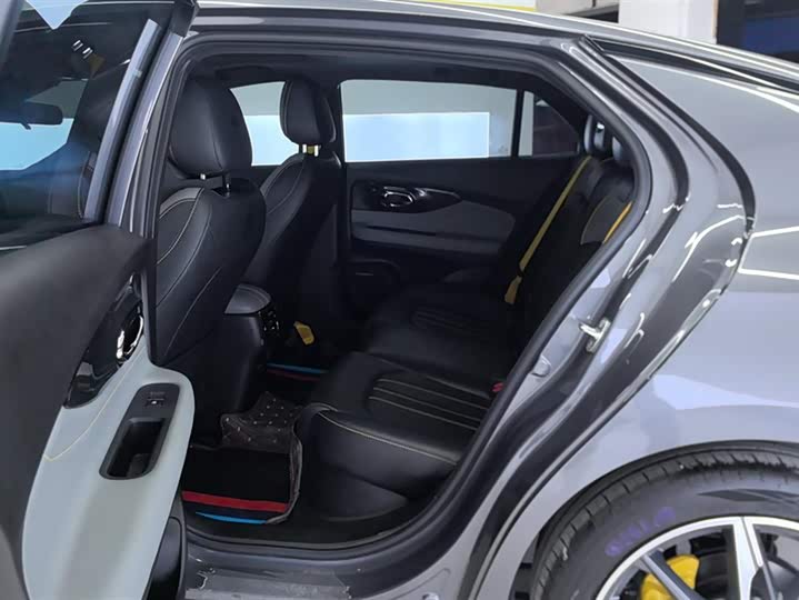 Фото 11 - GAC Trumpchi Empow R