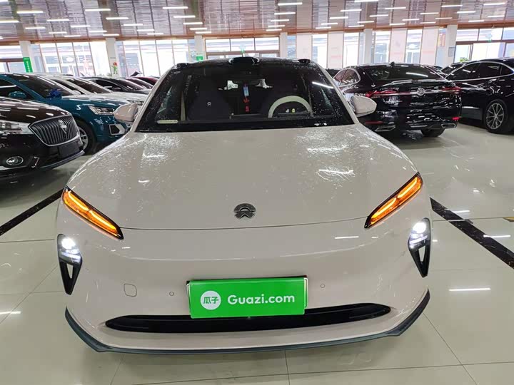 Фото 3 - Nio ET5T