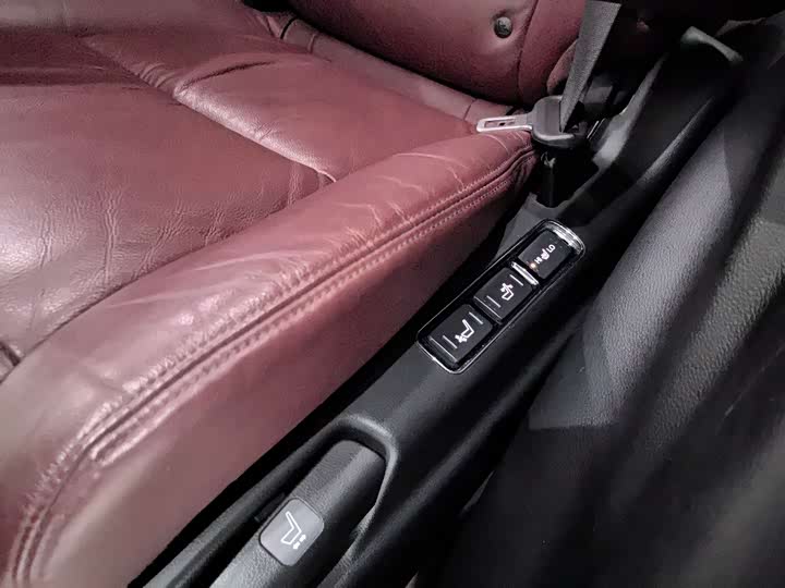 Фото 7 - Honda Elysion