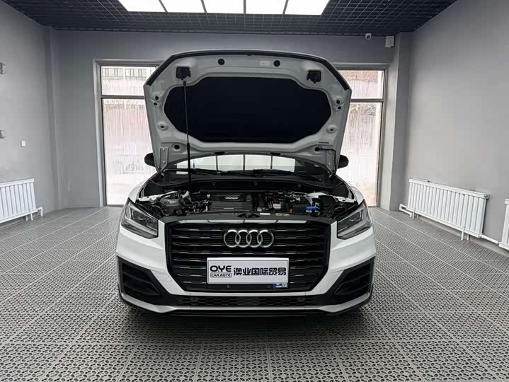 Фото 20 - Audi Q2L
