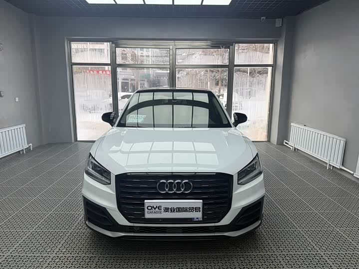 Фото 3 - Audi Q2L