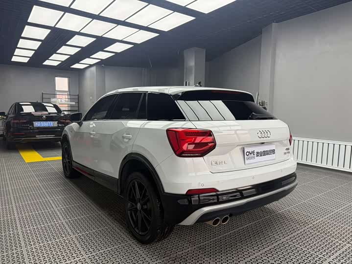 Фото 5 - Audi Q2L